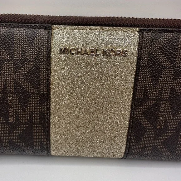 Michael Kors 7" Flat Wallet Center‎ Stripe Wristlet Clutch Card Holder Monogram - Picture 4 of 16